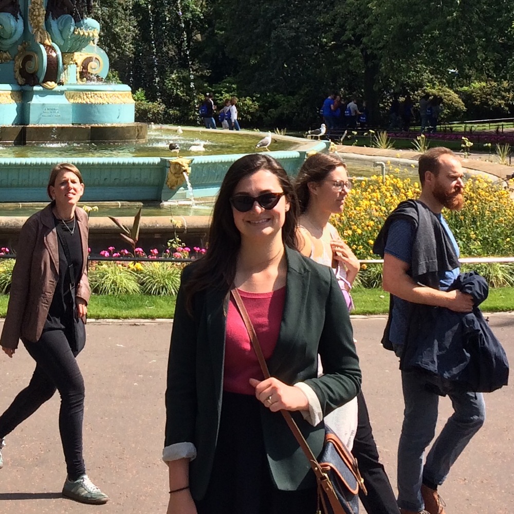 Meet your Posher, Maddie